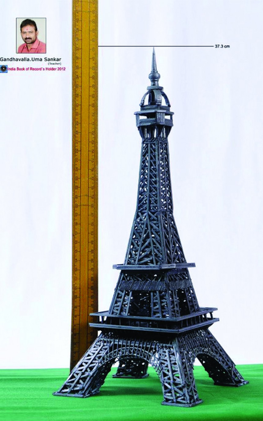 Smallest Eiffel Tower made with Pencil Led Pieces