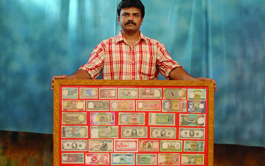 Most Replicas of Currency Notes & Stamps